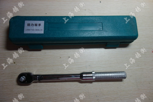 可調(diào)式扭矩扳手