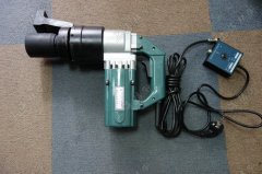 200-600N.m電動(dòng)扭力扳手 200-600N.m電動(dòng)扭力扳手