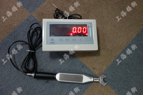 帶開關(guān)量信號(hào)輸出的數(shù)顯扭矩力扳手