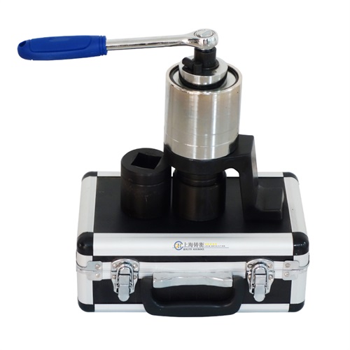 法蘭連接件松緊螺栓扭矩倍增器