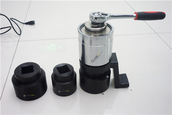 石油設(shè)備法蘭預(yù)緊扭矩扳手倍增器 擰千斤頂用5000n.m扭力扳手放大器