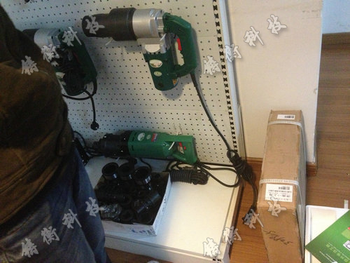 扭剪型電動(dòng)扳手圖片