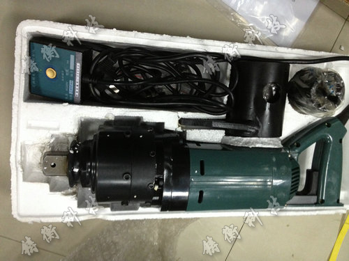 定扭矩電動扳手