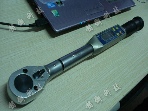 數顯扭力扳手