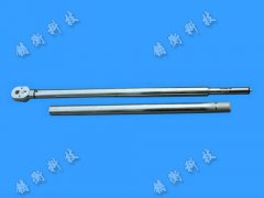 預置式扭力扳手精度 預置式扭力扳手精度